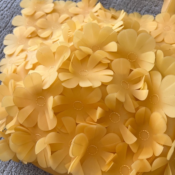 Juicy Couture Y2K PVC Yellow Flower 3D Tote - Picture 12 of 12
